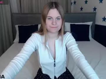 Girls: Stay up-to-date with the new immersive cumshows range and check-out the cutest escorts exhibit their wet clitoris and sweet physiques as they strip off and climax.
