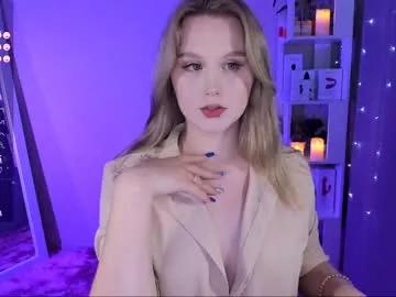Girls: Stay up-to-date with the new immersive cumshows range and check-out the cutest escorts exhibit their wet clitoris and sweet physiques as they strip off and climax.