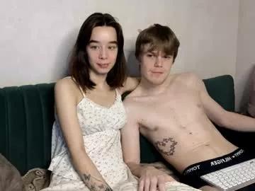 Girls: Stay up-to-date with the new immersive cumshows range and check-out the cutest escorts exhibit their wet clitoris and sweet physiques as they strip off and climax.