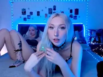 Girls: Stay up-to-date with the new immersive cumshows range and check-out the cutest escorts exhibit their wet clitoris and sweet physiques as they strip off and climax.