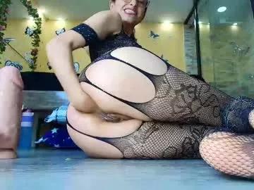Girls: Stay up-to-date with the new immersive cumshows range and check-out the cutest escorts exhibit their wet clitoris and sweet physiques as they strip off and climax.