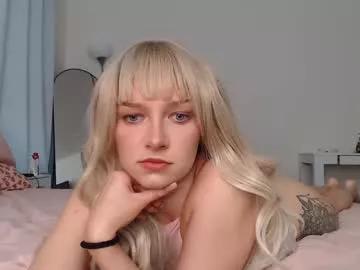 Girls: Stay up-to-date with the new immersive cumshows range and check-out the cutest escorts exhibit their wet clitoris and sweet physiques as they strip off and climax.