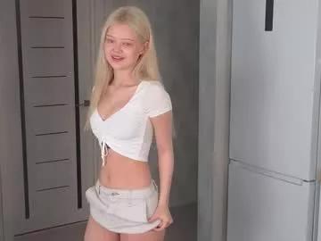 Girls: Stay up-to-date with the new immersive cumshows range and check-out the cutest escorts exhibit their wet clitoris and sweet physiques as they strip off and climax.