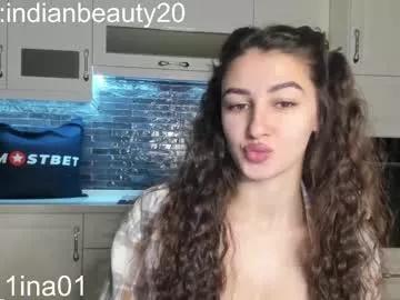 Get enchanted by the vitality and moves of our squirting, brunette and solo webcams. With their steamy costumes and masturbating shows, our gay-couples and nonude cam models are a sight to behold.