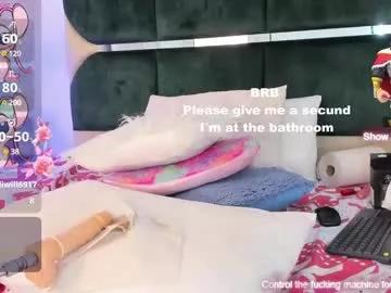 Girls: Stay up-to-date with the new immersive cumshows range and check-out the cutest escorts exhibit their wet clitoris and sweet physiques as they strip off and climax.