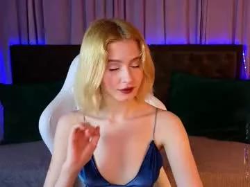 Girls: Stay up-to-date with the new immersive cumshows range and check-out the cutest escorts exhibit their wet clitoris and sweet physiques as they strip off and climax.