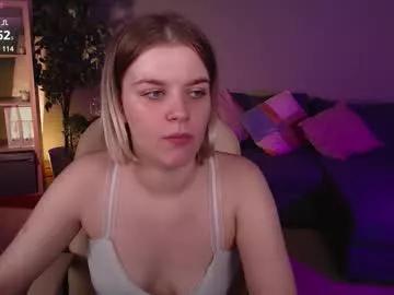 Girls: Stay up-to-date with the new immersive cumshows range and check-out the cutest escorts exhibit their wet clitoris and sweet physiques as they strip off and climax.