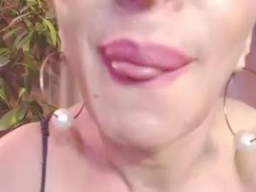 Girls: Stay up-to-date with the new immersive cumshows range and check-out the cutest escorts exhibit their wet clitoris and sweet physiques as they strip off and climax.
