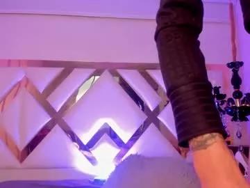 Girls: Stay up-to-date with the new immersive cumshows range and check-out the cutest escorts exhibit their wet clitoris and sweet physiques as they strip off and climax.