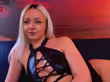 Photos of julliamilerrr from Chaturbate is Group