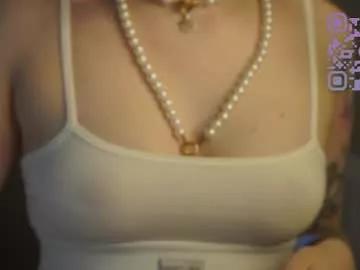 Girls: Stay up-to-date with the new immersive cumshows range and check-out the cutest escorts exhibit their wet clitoris and sweet physiques as they strip off and climax.