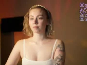 Girls: Stay up-to-date with the new immersive cumshows range and check-out the cutest escorts exhibit their wet clitoris and sweet physiques as they strip off and climax.