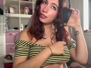 Girls: Stay up-to-date with the new immersive cumshows range and check-out the cutest escorts exhibit their wet clitoris and sweet physiques as they strip off and climax.
