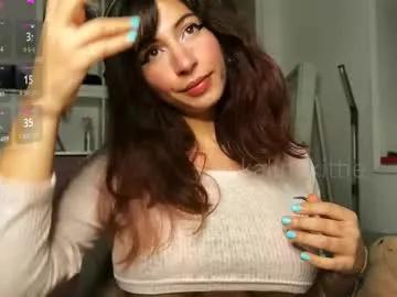 Girls: Stay up-to-date with the new immersive cumshows range and check-out the cutest escorts exhibit their wet clitoris and sweet physiques as they strip off and climax.