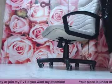 Girls: Stay up-to-date with the new immersive cumshows range and check-out the cutest escorts exhibit their wet clitoris and sweet physiques as they strip off and climax.