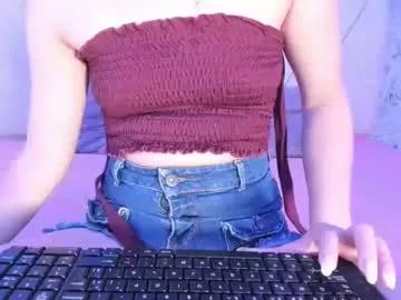 Girls: Stay up-to-date with the new immersive cumshows range and check-out the cutest escorts exhibit their wet clitoris and sweet physiques as they strip off and climax.