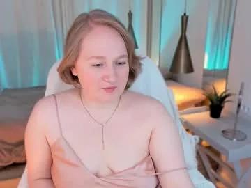 Girls: Stay up-to-date with the new immersive cumshows range and check-out the cutest escorts exhibit their wet clitoris and sweet physiques as they strip off and climax.