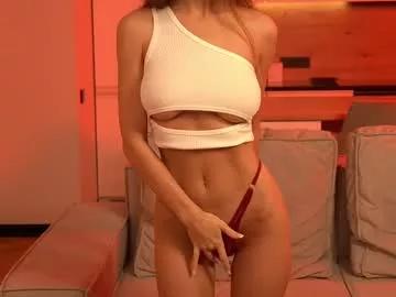 Girls hotness: Satisfy your dreams and discover our live exhibitions extravaganza with sophisticated cam hosts stripping off and squirting with their vibrating toys.