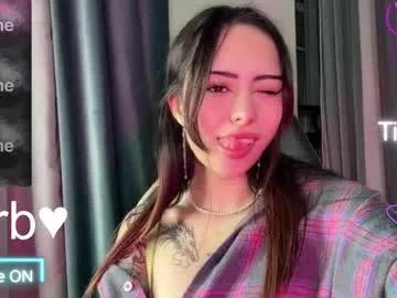 Girls: Stay up-to-date with the new immersive cumshows range and check-out the cutest escorts exhibit their wet clitoris and sweet physiques as they strip off and climax.
