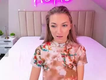 Girls: Stay up-to-date with the new immersive cumshows range and check-out the cutest escorts exhibit their wet clitoris and sweet physiques as they strip off and climax.