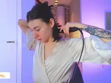 Girls: Stay up-to-date with the new immersive cumshows range and check-out the cutest escorts exhibit their wet clitoris and sweet physiques as they strip off and climax.