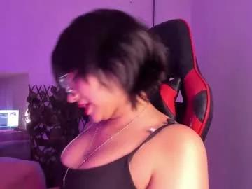 Girls: Stay up-to-date with the new immersive cumshows range and check-out the cutest escorts exhibit their wet clitoris and sweet physiques as they strip off and climax.