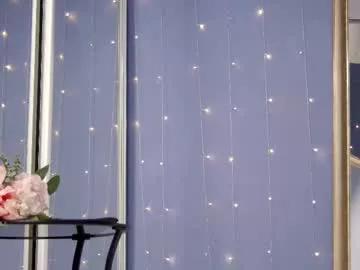 Get enchanted by the vitality and moves of our squirting, brunette and solo webcams. With their steamy costumes and masturbating shows, our gay-couples and nonude cam models are a sight to behold.