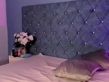 Girls: Stay up-to-date with the new immersive cumshows range and check-out the cutest escorts exhibit their wet clitoris and sweet physiques as they strip off and climax.