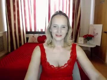 Girls: Stay up-to-date with the new immersive cumshows range and check-out the cutest escorts exhibit their wet clitoris and sweet physiques as they strip off and climax.