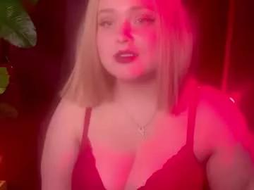 Girls: Stay up-to-date with the new immersive cumshows range and check-out the cutest escorts exhibit their wet clitoris and sweet physiques as they strip off and climax.