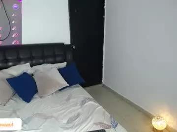 Girls: Stay up-to-date with the new immersive cumshows range and check-out the cutest escorts exhibit their wet clitoris and sweet physiques as they strip off and climax.
