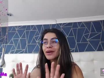 larakroff from Chaturbate