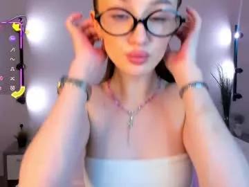 laralourance from Chaturbate
