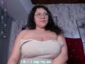 Girls: Stay up-to-date with the new immersive cumshows range and check-out the cutest escorts exhibit their wet clitoris and sweet physiques as they strip off and climax.