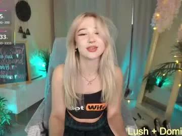 laurawifeness from Chaturbate is Freechat