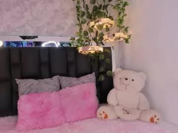 Photos of laurenblonde22 from Chaturbate is Freechat