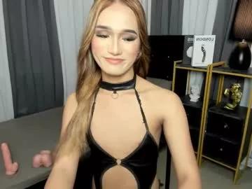 Girls: Stay up-to-date with the new immersive cumshows range and check-out the cutest escorts exhibit their wet clitoris and sweet physiques as they strip off and climax.