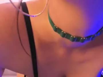 Girls: Stay up-to-date with the new immersive cumshows range and check-out the cutest escorts exhibit their wet clitoris and sweet physiques as they strip off and climax.