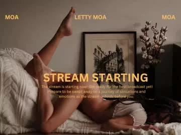 Get enchanted by the vitality and moves of our squirting, brunette and solo webcams. With their steamy costumes and masturbating shows, our gay-couples and nonude cam models are a sight to behold.