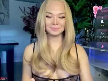 Girls: Stay up-to-date with the new immersive cumshows range and check-out the cutest escorts exhibit their wet clitoris and sweet physiques as they strip off and climax.