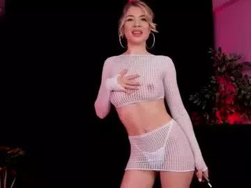 Girls: Stay up-to-date with the new immersive cumshows range and check-out the cutest escorts exhibit their wet clitoris and sweet physiques as they strip off and climax.