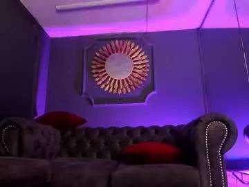Girls: Stay up-to-date with the new immersive cumshows range and check-out the cutest escorts exhibit their wet clitoris and sweet physiques as they strip off and climax.
