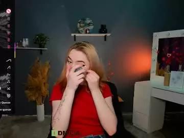 Girls: Stay up-to-date with the new immersive cumshows range and check-out the cutest escorts exhibit their wet clitoris and sweet physiques as they strip off and climax.