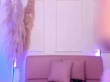 Girls: Stay up-to-date with the new immersive cumshows range and check-out the cutest escorts exhibit their wet clitoris and sweet physiques as they strip off and climax.