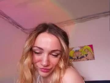 Girls: Stay up-to-date with the new immersive cumshows range and check-out the cutest escorts exhibit their wet clitoris and sweet physiques as they strip off and climax.