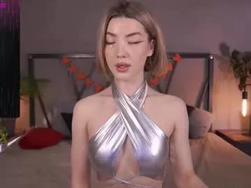 Girls: Stay up-to-date with the new immersive cumshows range and check-out the cutest escorts exhibit their wet clitoris and sweet physiques as they strip off and climax.