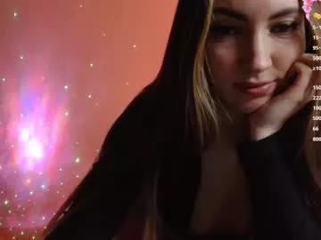 little___angell from Chaturbate is Freechat