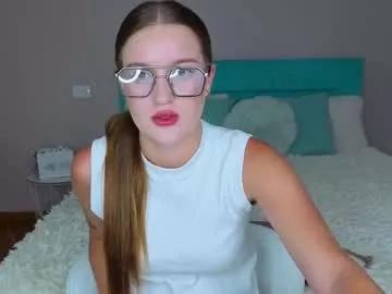 little__cut1e from Chaturbate is Freechat
