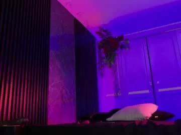 Girls: Stay up-to-date with the new immersive cumshows range and check-out the cutest escorts exhibit their wet clitoris and sweet physiques as they strip off and climax.
