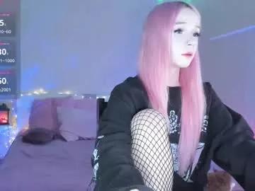 Girls: Stay up-to-date with the new immersive cumshows range and check-out the cutest escorts exhibit their wet clitoris and sweet physiques as they strip off and climax.